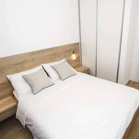 Olive Tree 2 Apartamento *