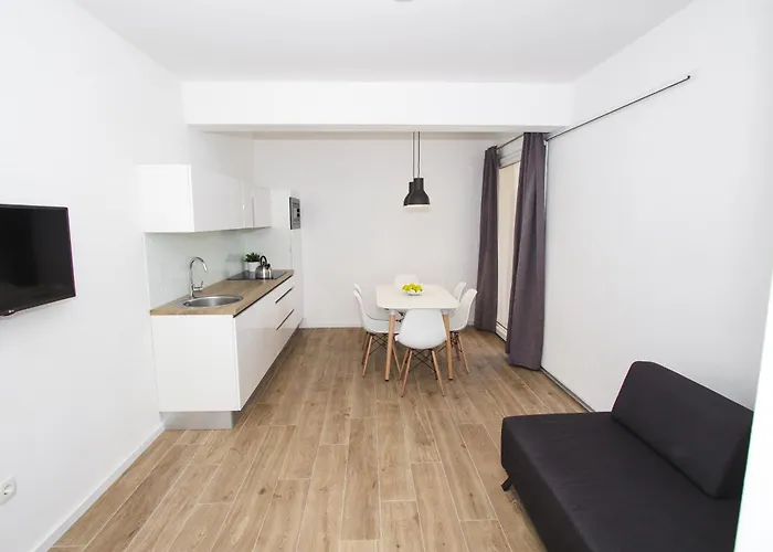 Olive Tree 2 Водице