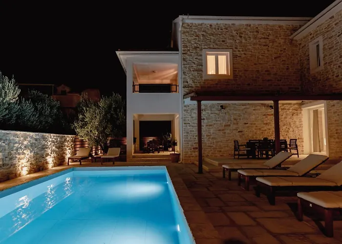 Olive Tree 2 Водице