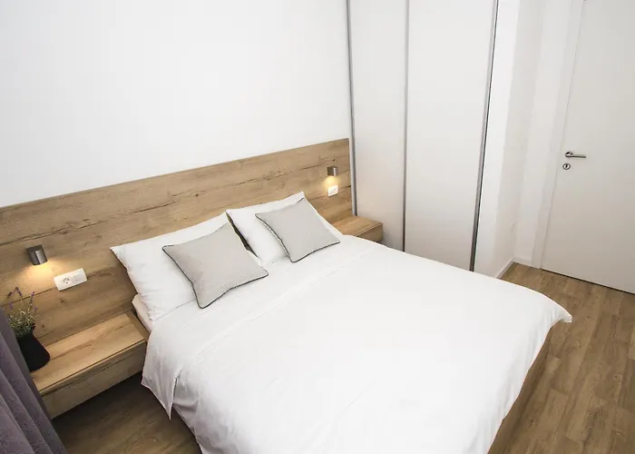 Olive Tree 2 Апартаменты *