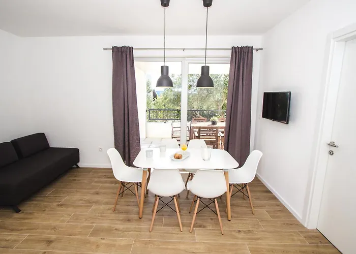 Апартаменты Olive Tree 2